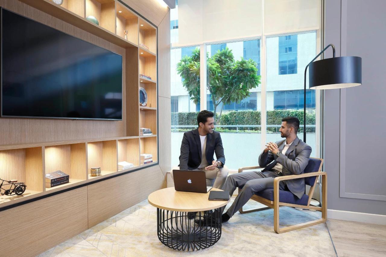 Holiday Inn Express Bengaluru Whitefield Itpl By Ihg Zewnętrze zdjęcie