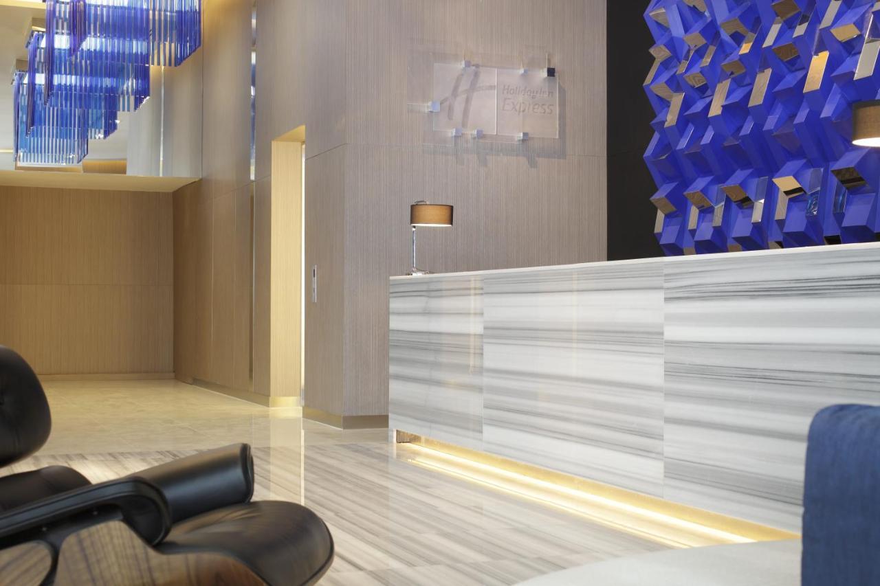 Holiday Inn Express Bengaluru Whitefield Itpl By Ihg Zewnętrze zdjęcie