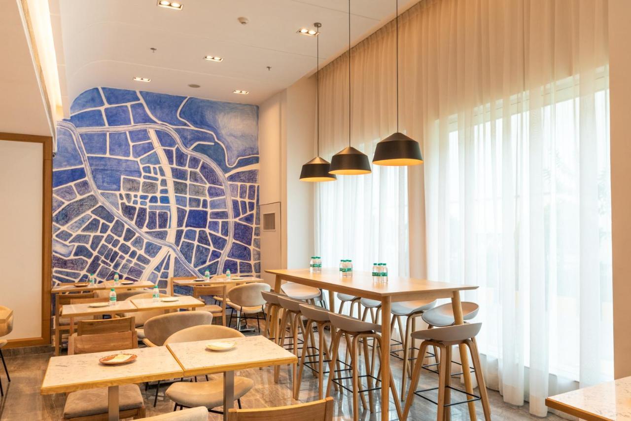 Holiday Inn Express Bengaluru Whitefield Itpl By Ihg Zewnętrze zdjęcie